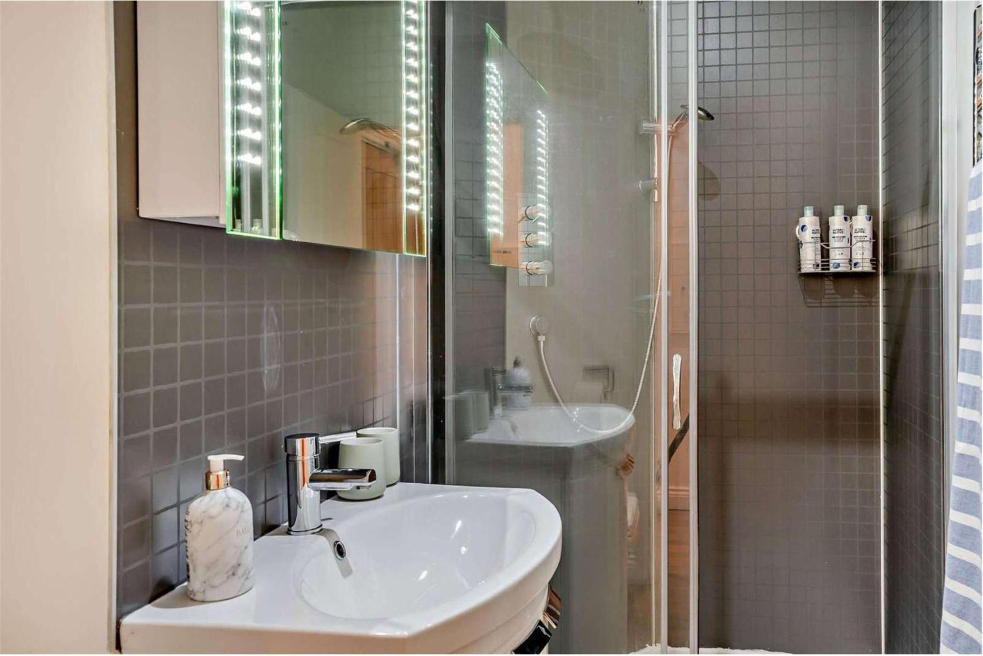 No.1 Sail House Apartment New Quay  Ngoại thất bức ảnh
